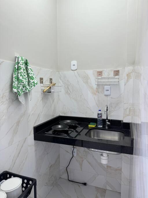 Kitnet No Coracao De Apartamento *